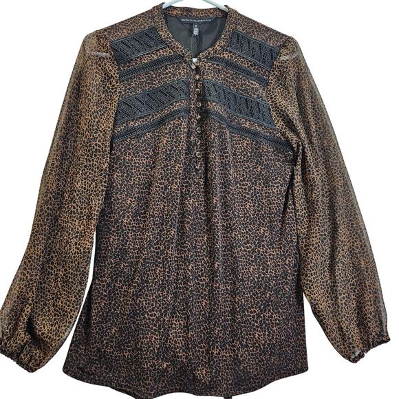 White House Black Market Leopard/Cheetah Top Lace Sheer Classy Medium New - Picture 8 of 8